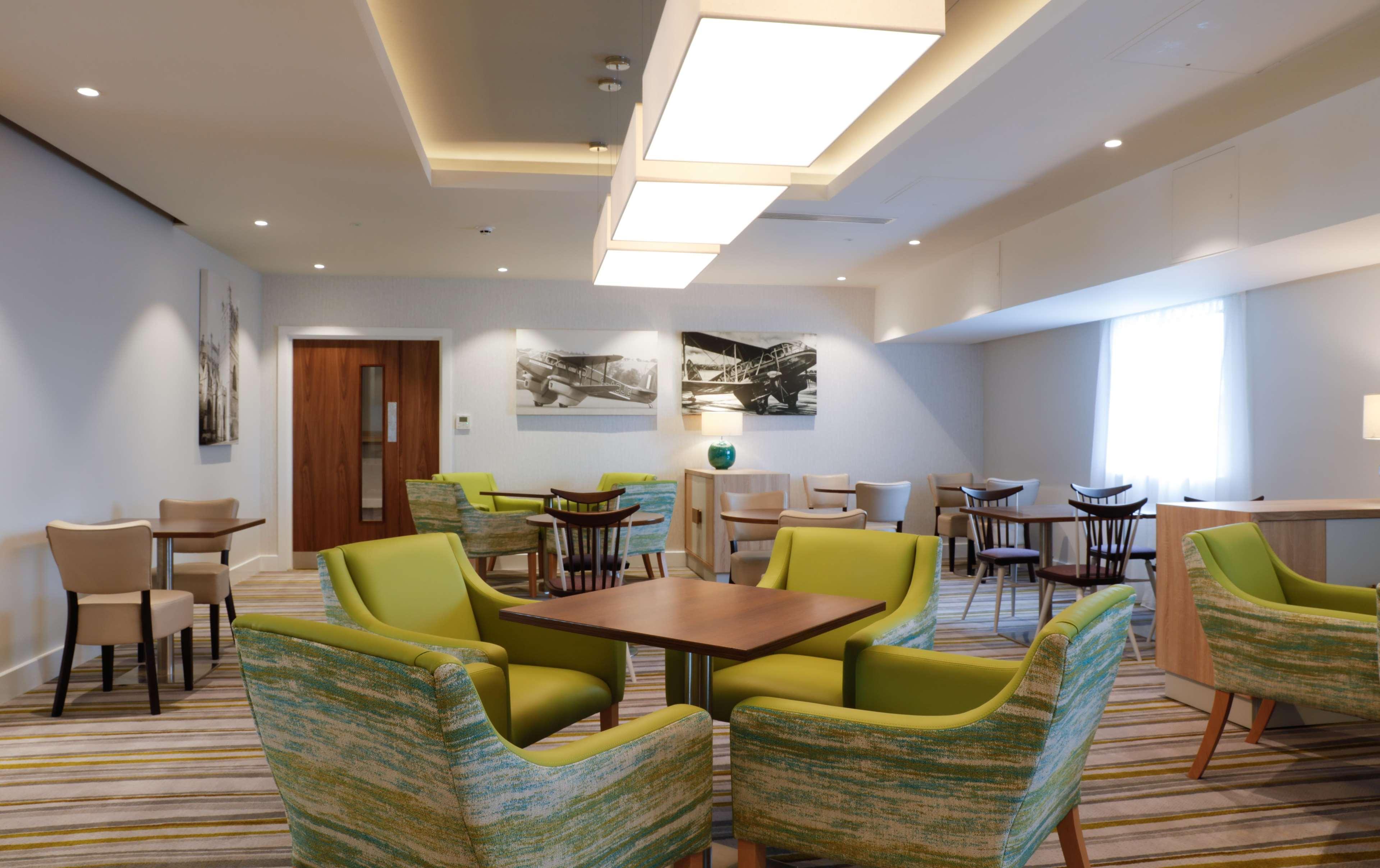 Hotel Hampton By Hilton Exeter Airport à Woodbury Extérieur photo